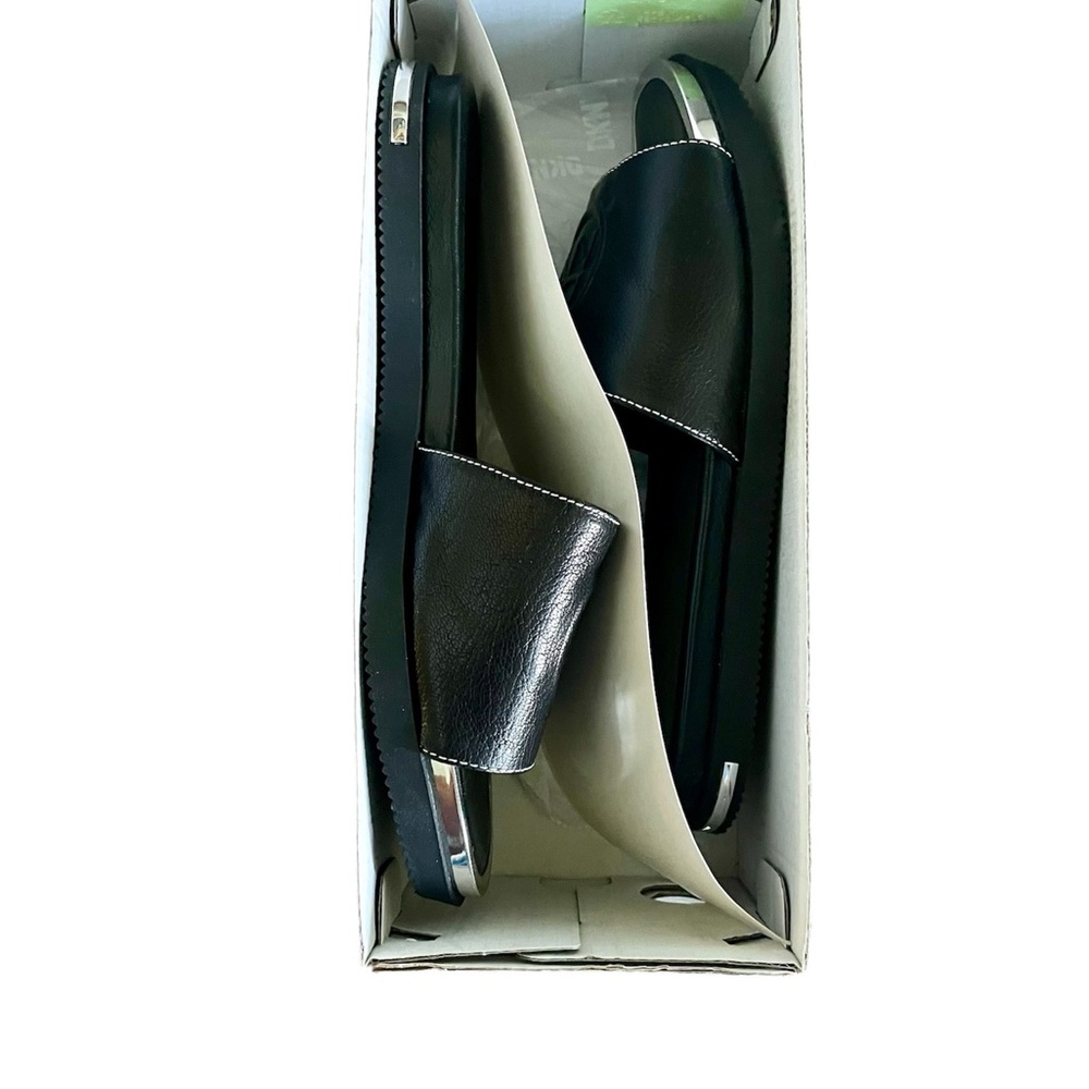 NIB DKNY Baby Flat Slide Himalaya Leather Black Sandals – Size 8.5 - Picture 8 of 8
